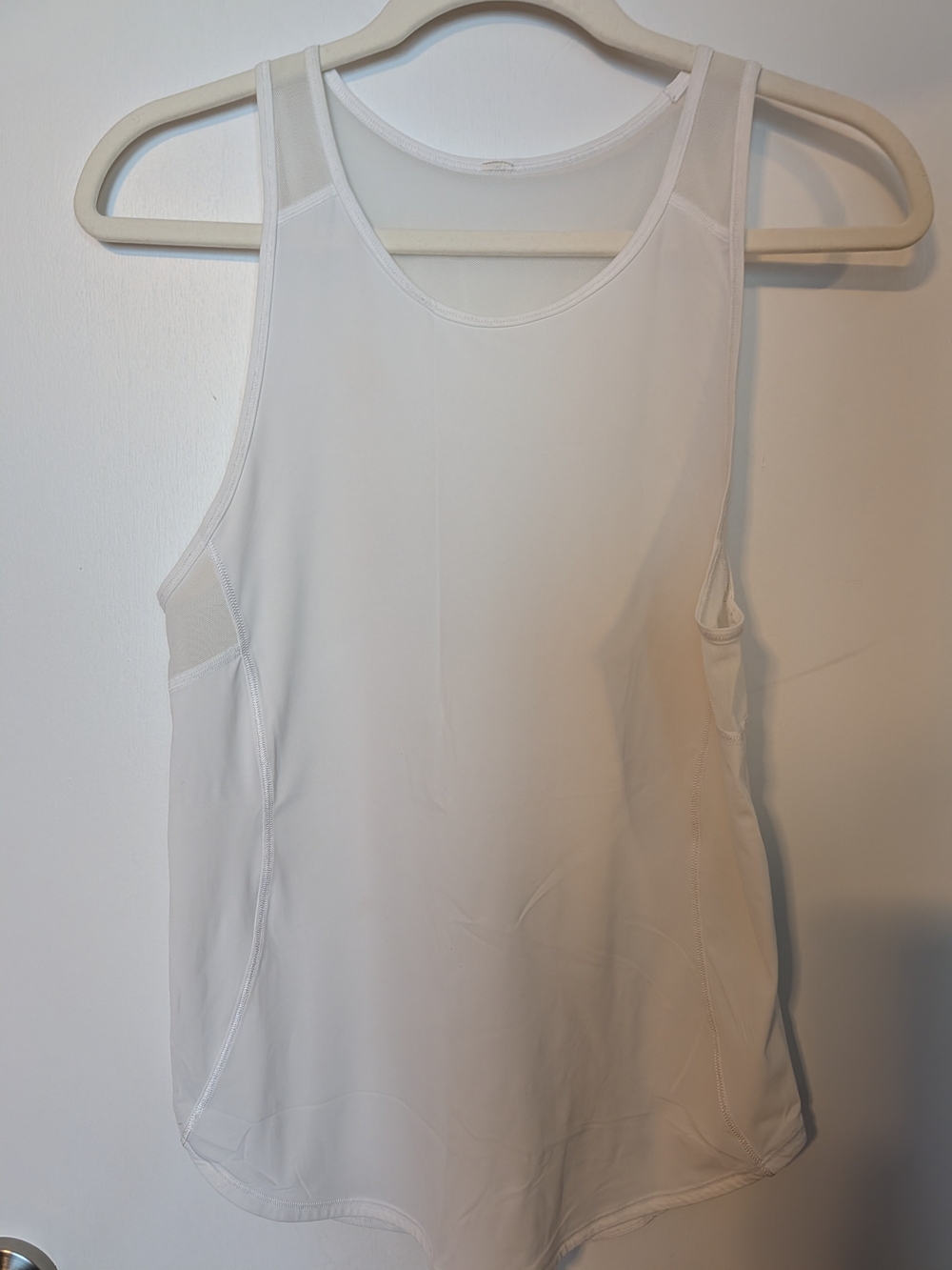Lululemon White Women's Active Tank Top - Comfortable Lightweight Performance - Picture 1 of 3